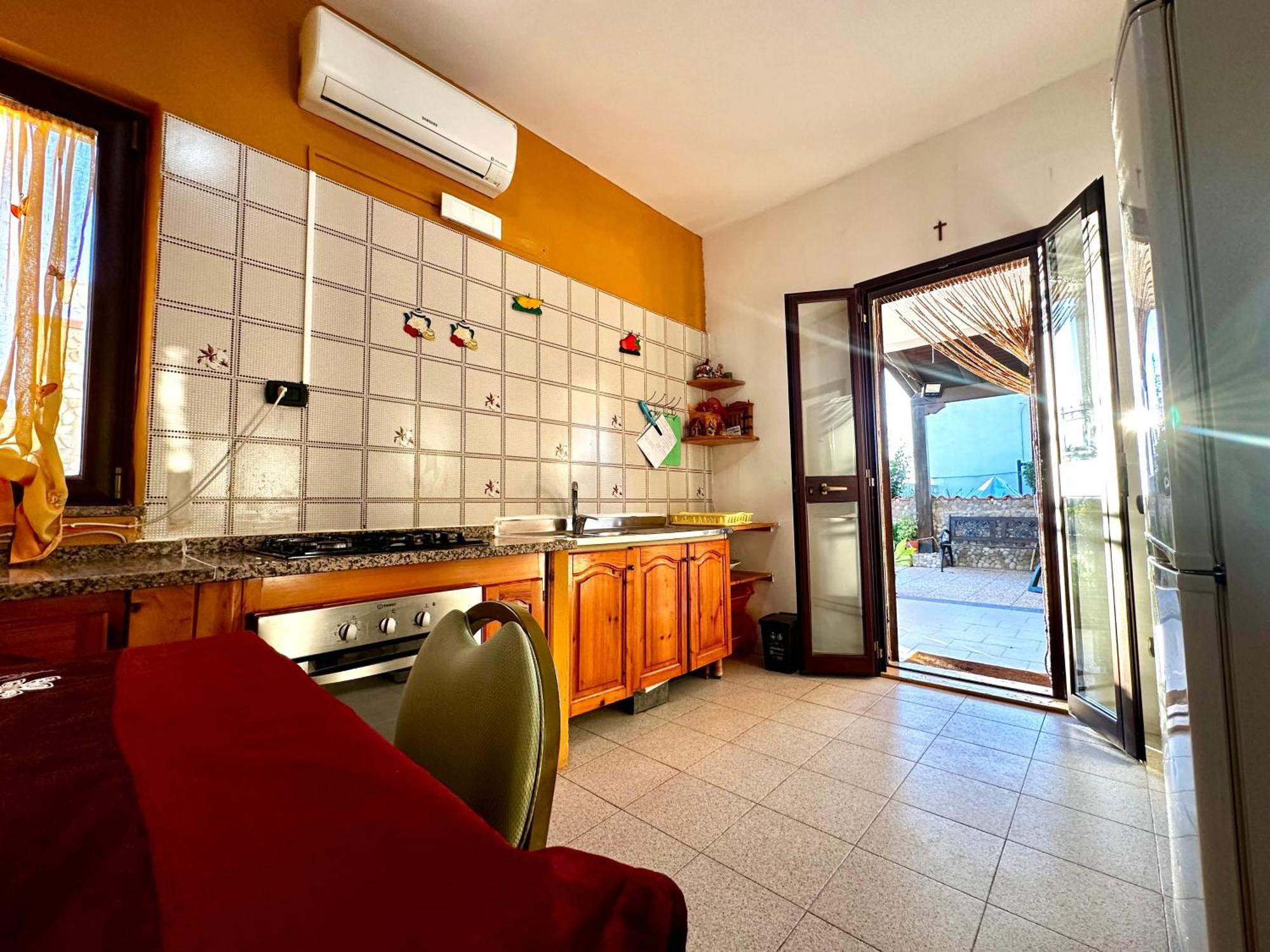 Casa Del Sole Appartement Campofelice Di Roccella Buitenkant foto