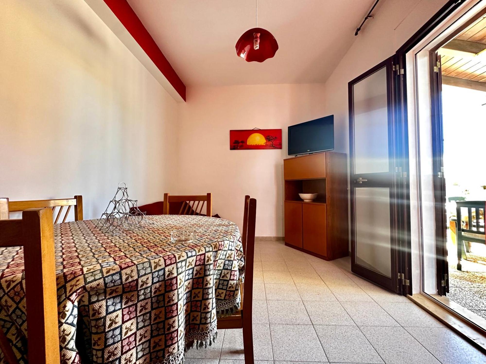 Casa Del Sole Appartement Campofelice Di Roccella Buitenkant foto